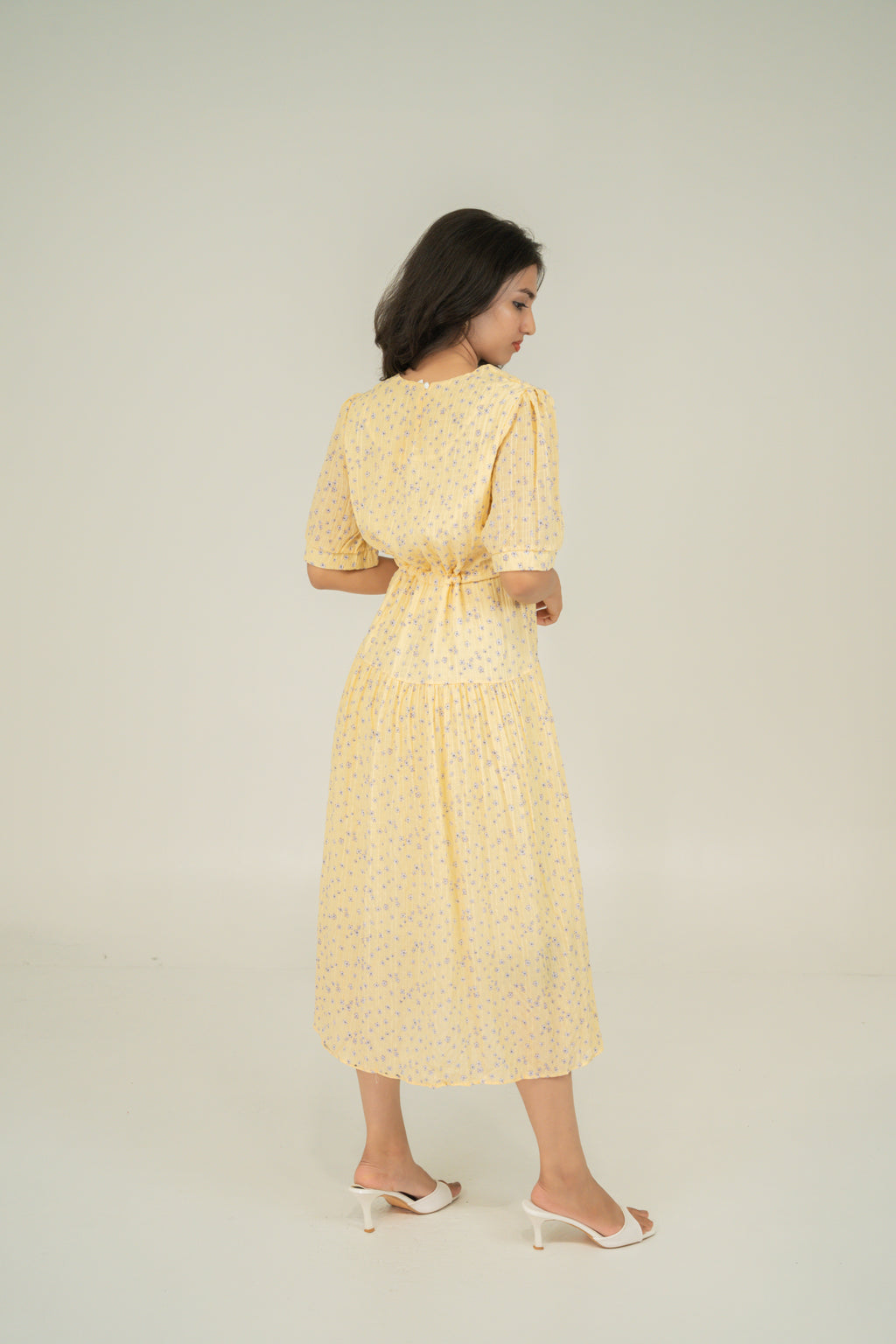 Flow midi dresses