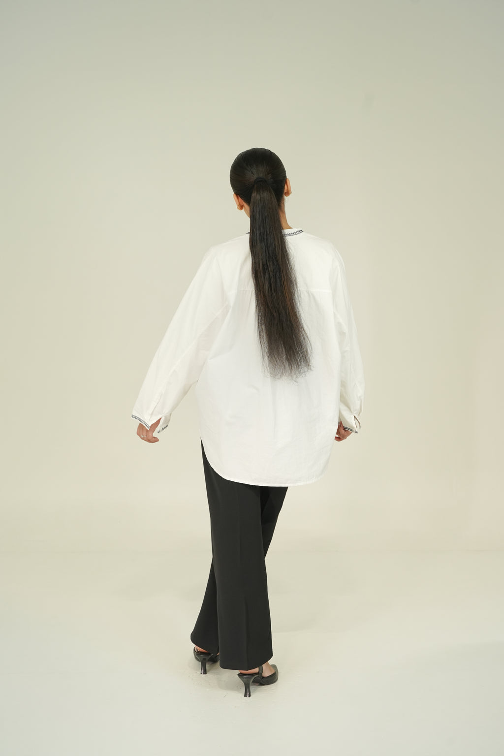 CORE WOVEN SHIRT