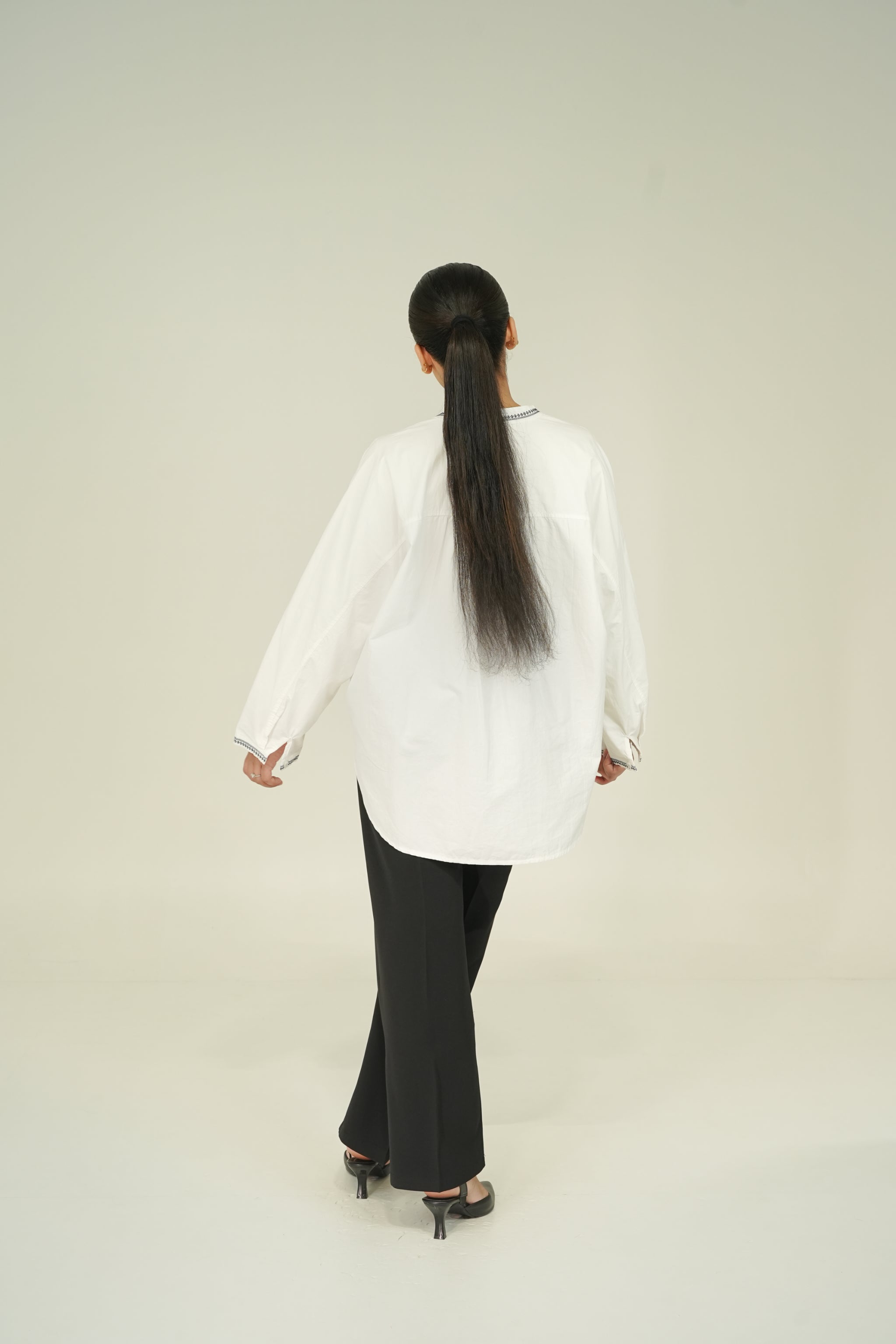 CORE WOVEN SHIRT