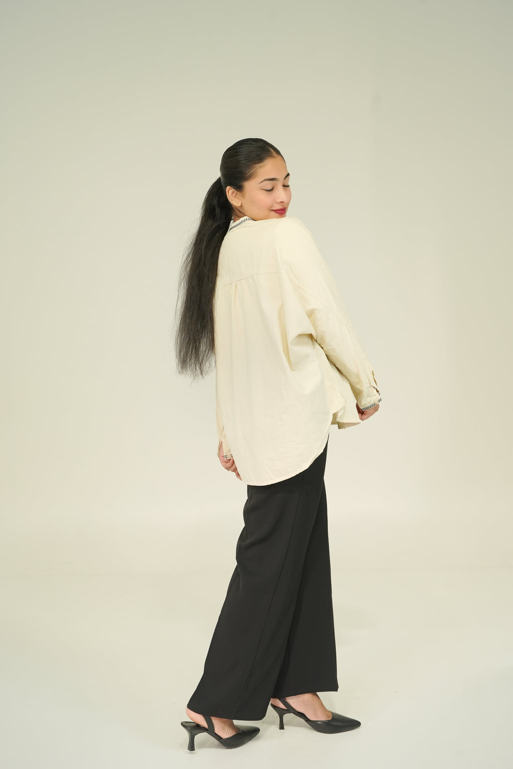 CORE WOVEN SHIRT