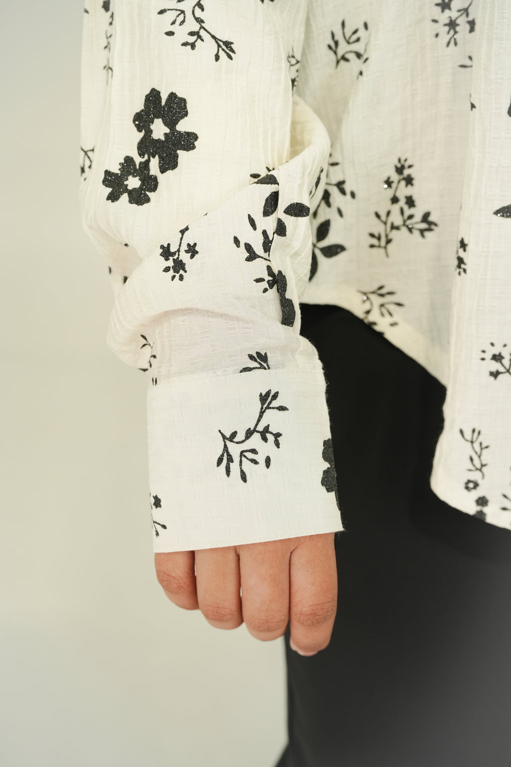 PETAL TOUCH SHIRT