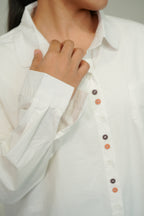BUTTON MUSE SHIRT