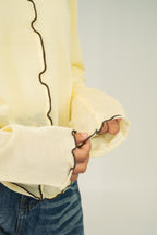 contrast edge knit wear