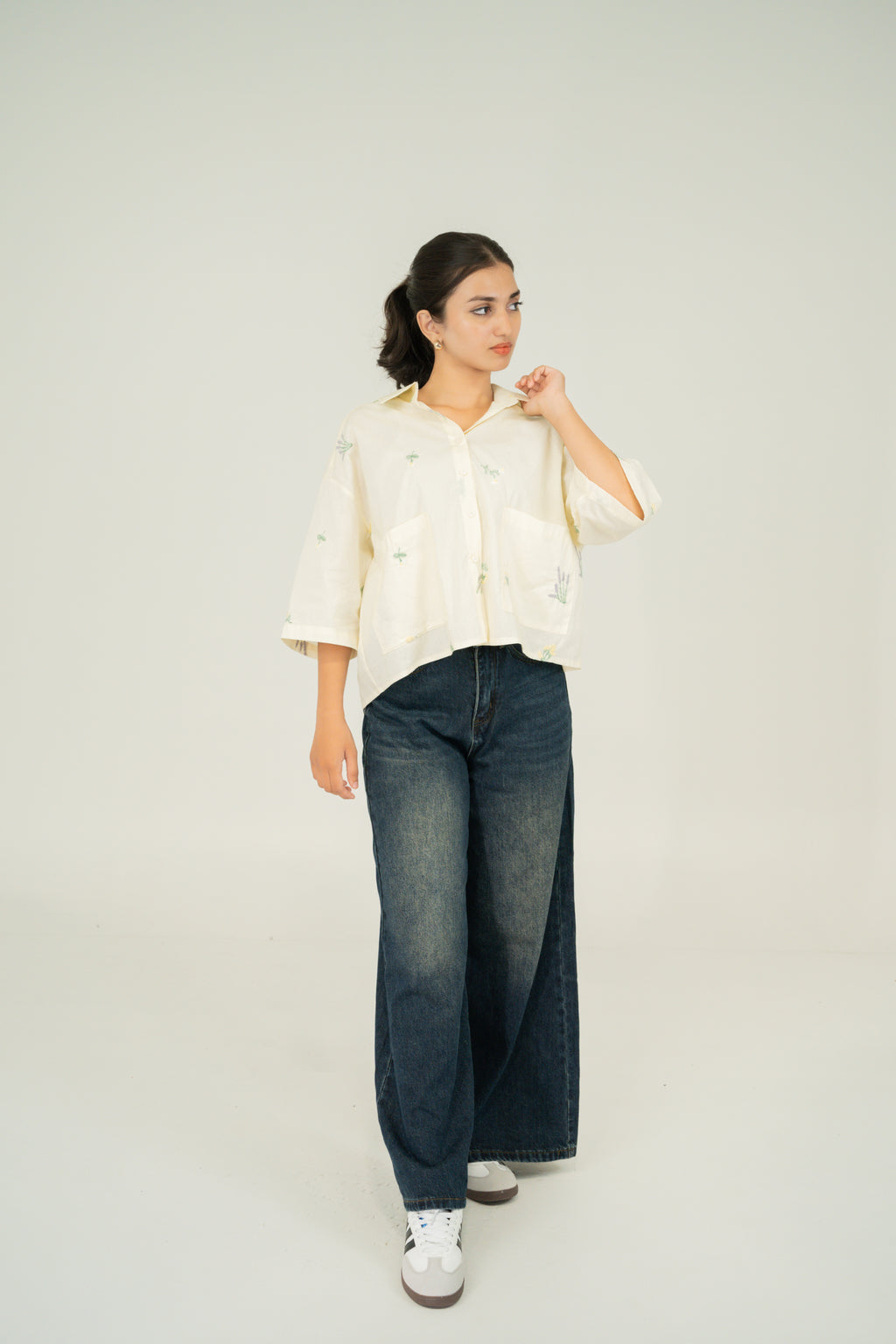 floral pocket crop shirt