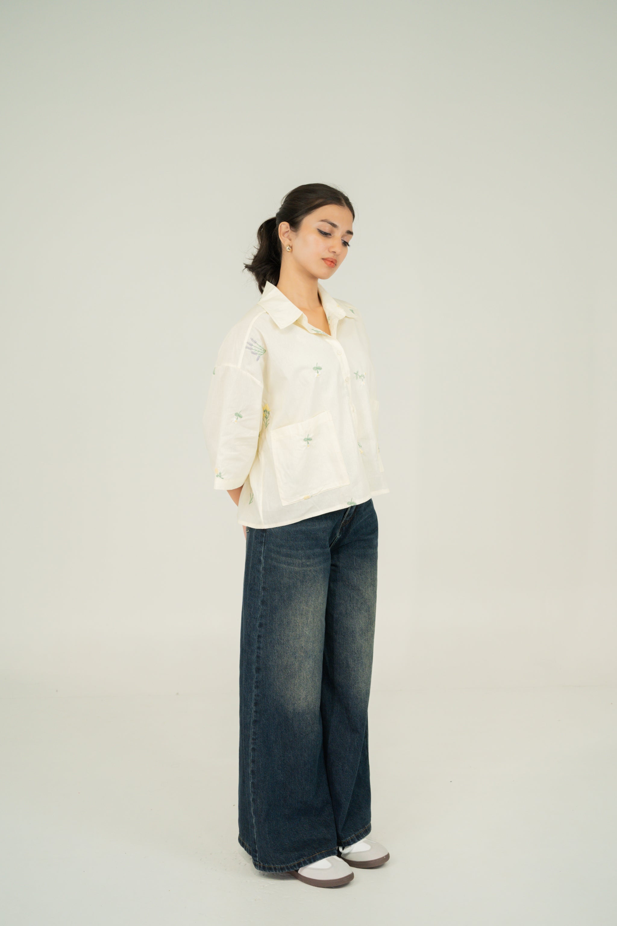 floral pocket crop shirt