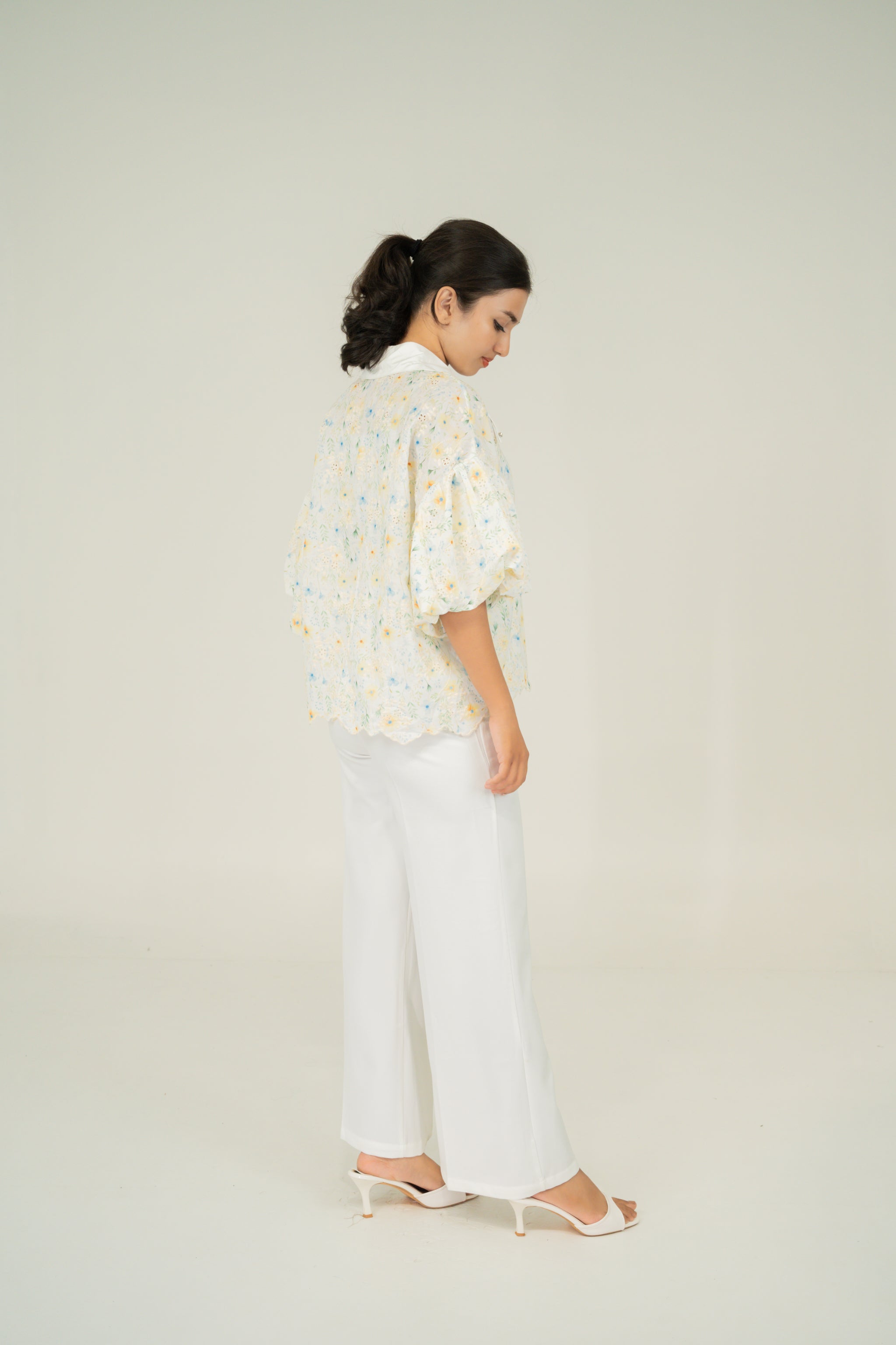 floral print puff shirt