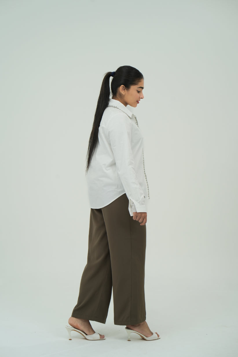 MINIMAL CONTRAST SHIRT