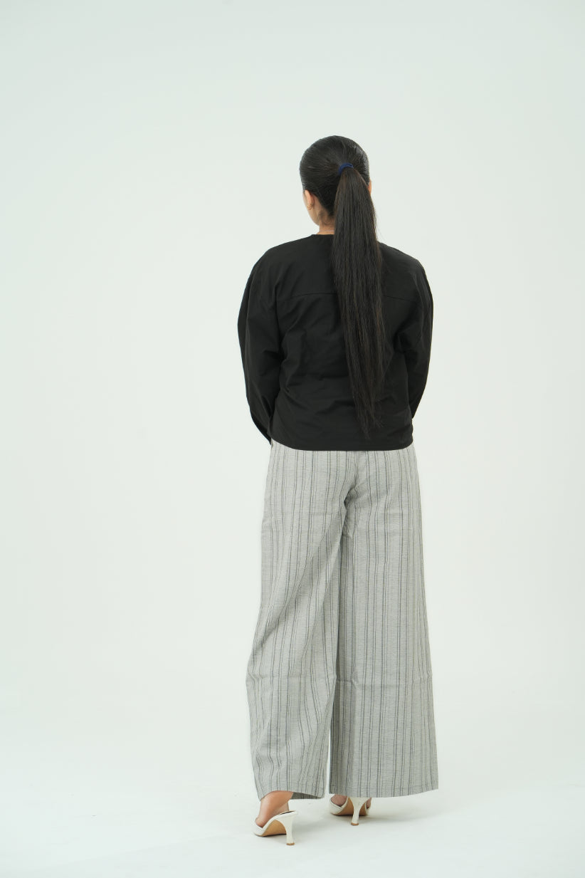SIDE TIE WRAP SHIRT