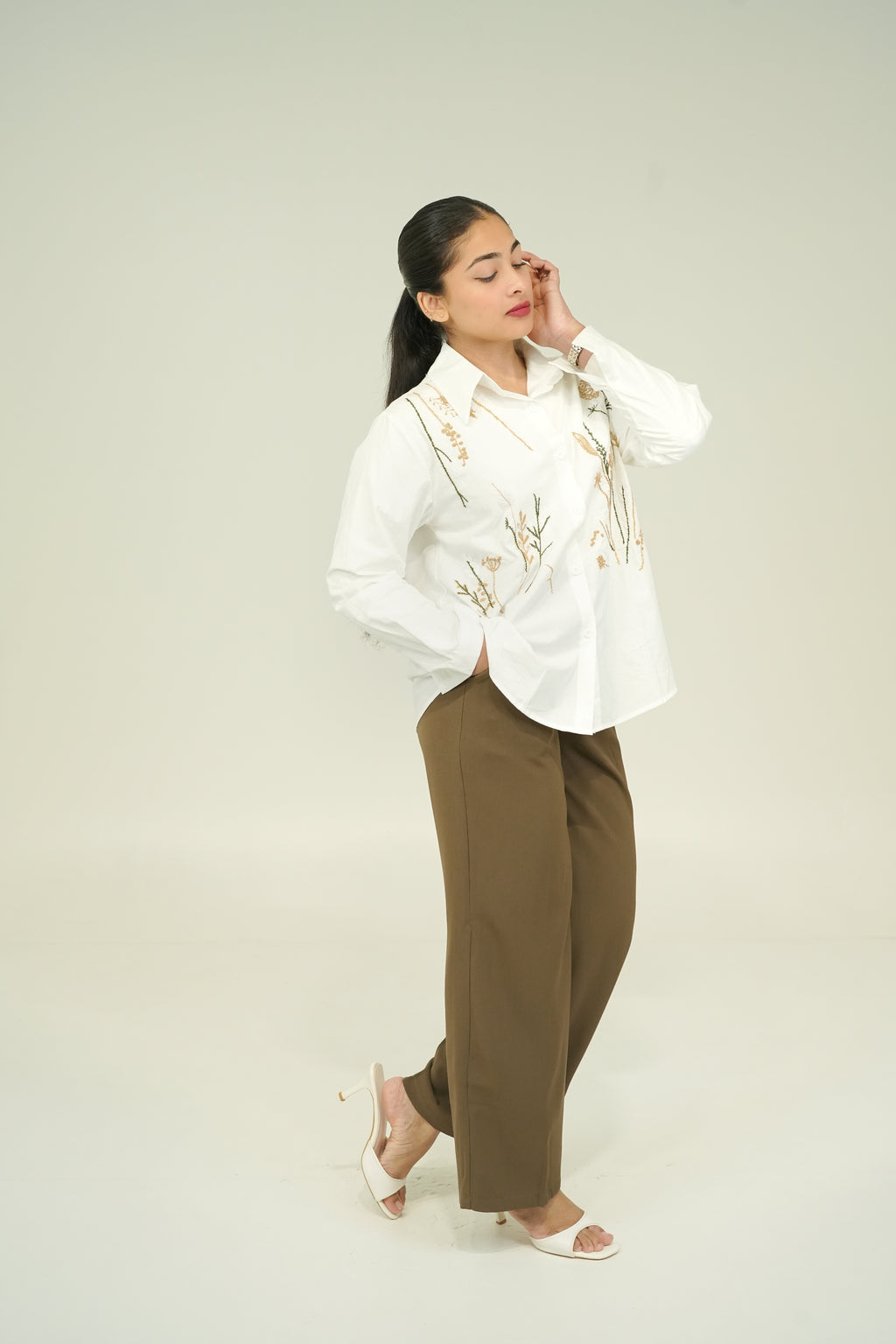 EDEN EMPROIDERD SHIRT